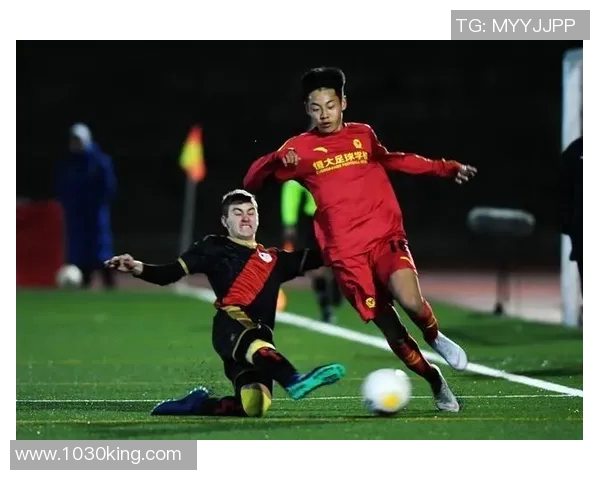 全球足球一号球星盘点：谁是当今足坛的顶级人物与领军人物